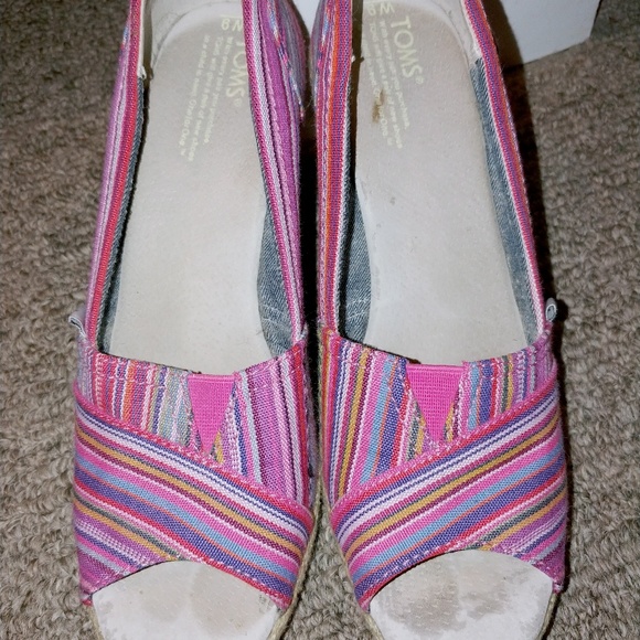 Espadrilles - Picture 1 of 3